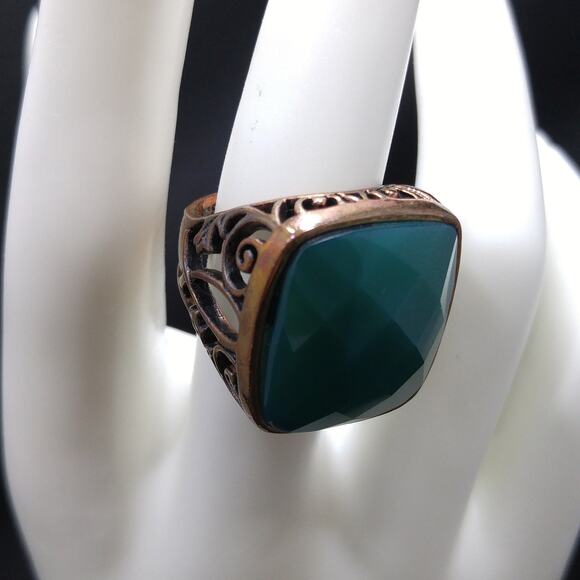 Barse Green Gemstone Ring, US Size 7 1/4, Bronze Copper Band - Picture 7 of 10